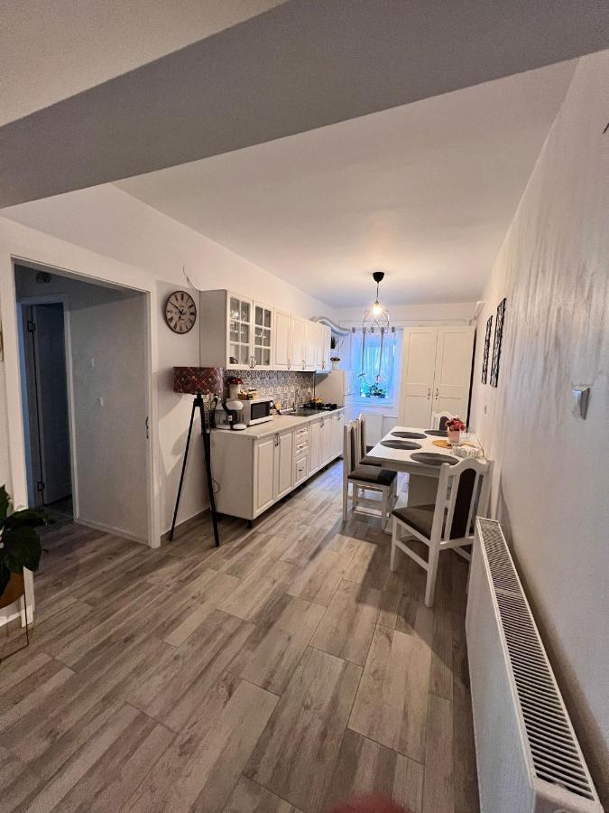 Sweet Home Apartament Predeal Exterior photo
